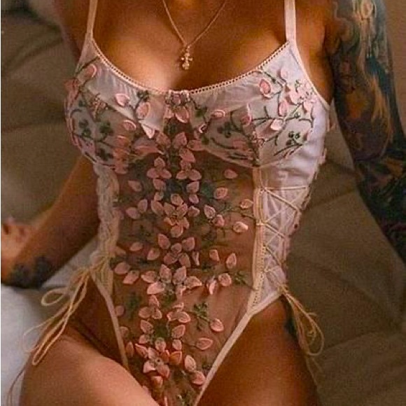 Balletcore French Cut Blush Lace Up Floral 3D Appliqué Mesh Lace Bodysuit Teddy - Picture 2 of 15